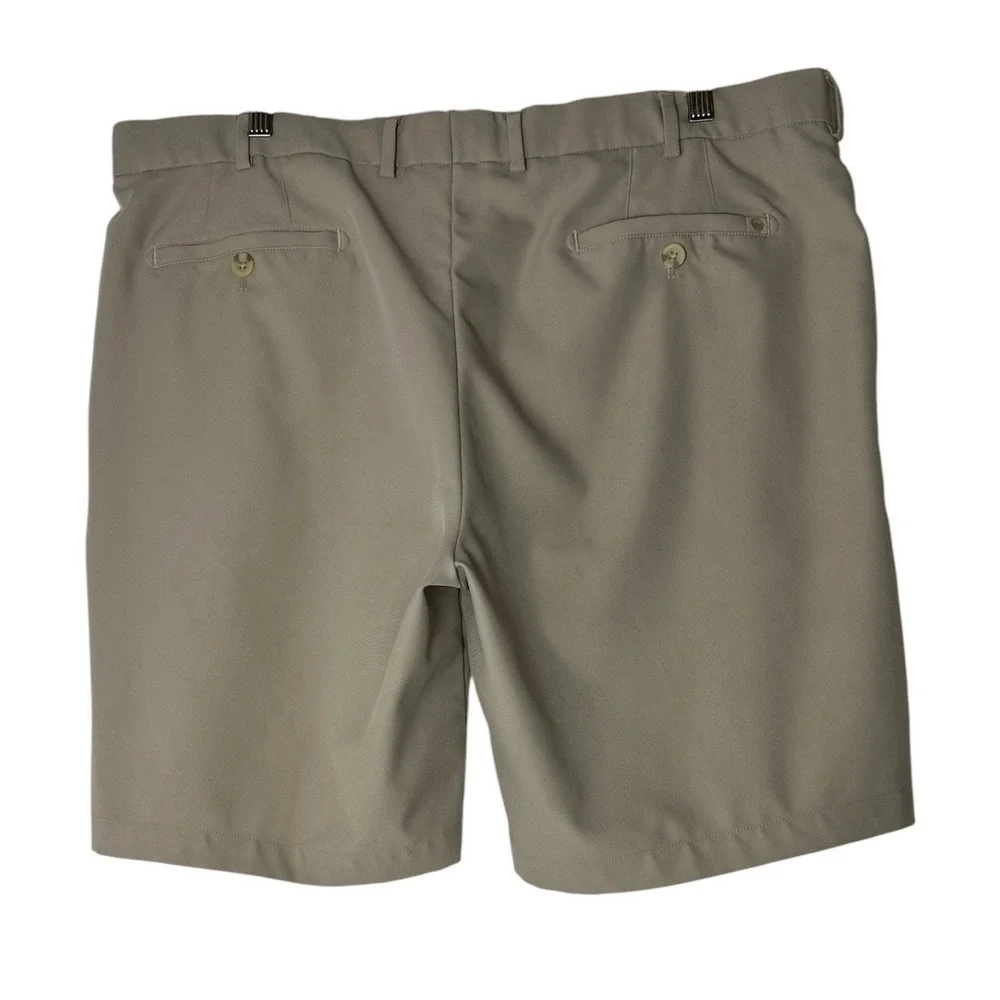 Peter Millar‎ Shorts Mens Size 40 Beige Crown Logo Golf Casual Stretch Outdoor